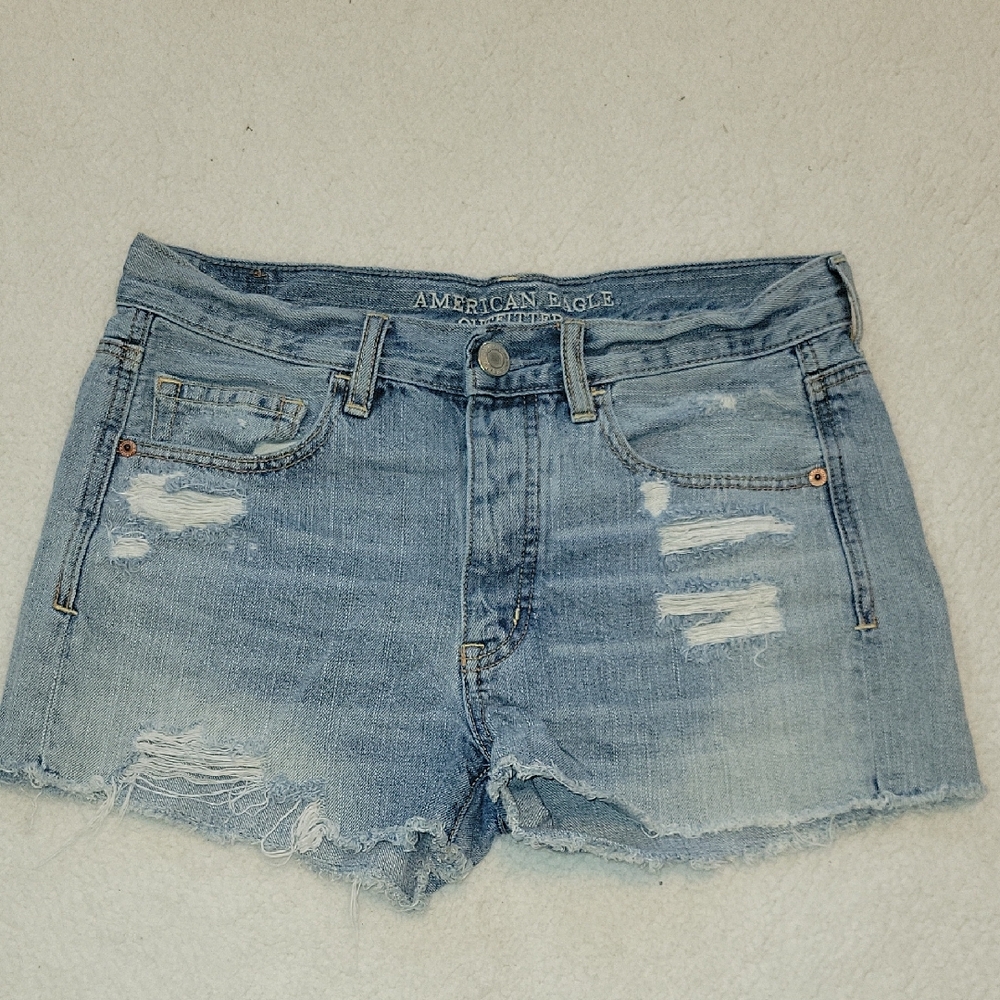 American Eagle Outfitters Women's Blue Denim Shorts